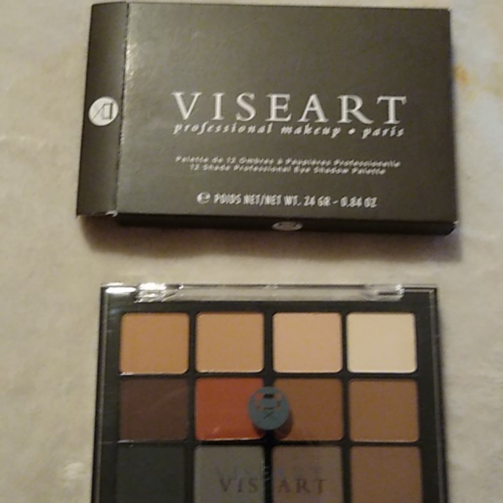 Eyeshadow Palette BNWT